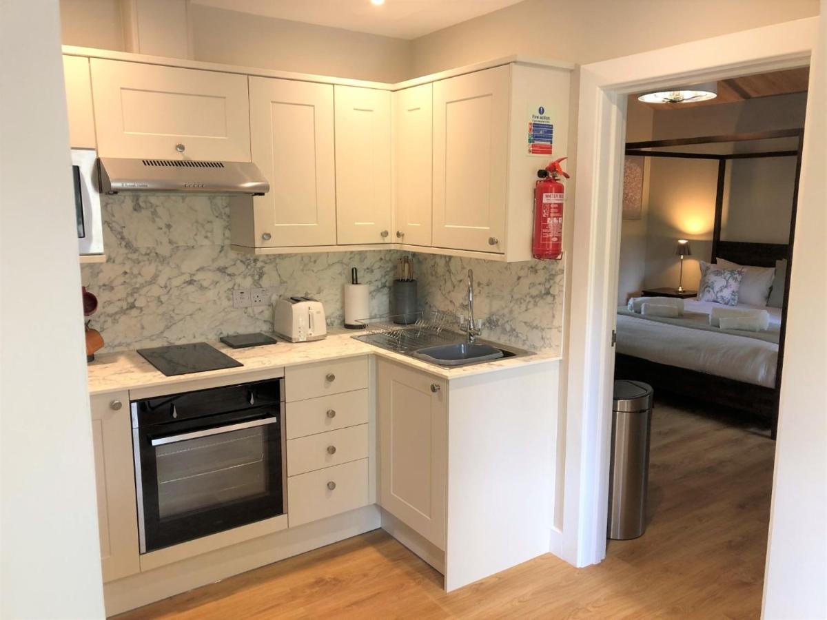 Breckland Lodge 2 With Hot Tub Belladrum Ngoại thất bức ảnh